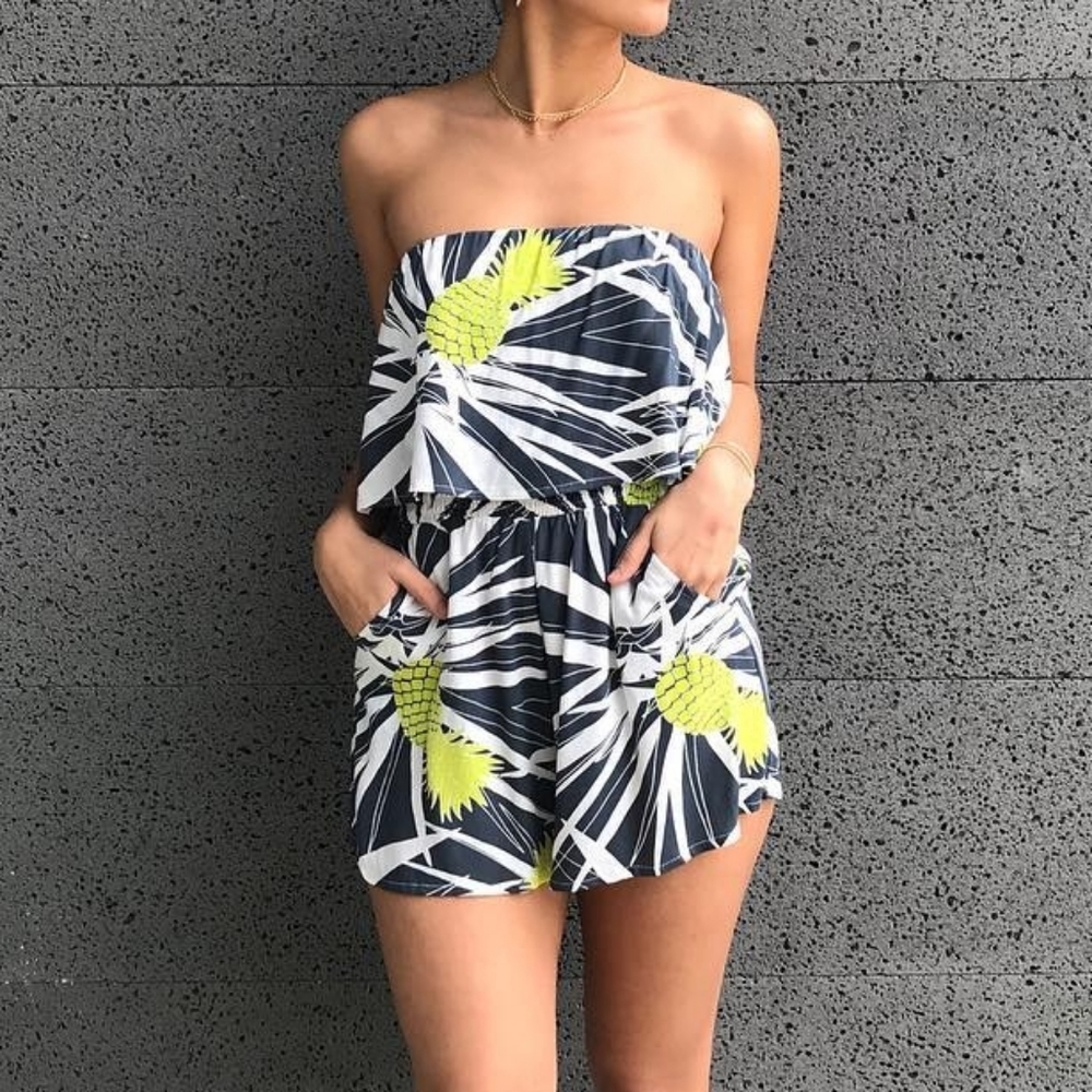 NWT Ava Sky Romper Karisa, S